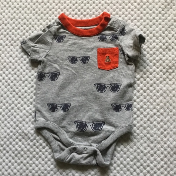 BABY GAP Adorable Glasses onesie NWOT - Picture 2 of 4